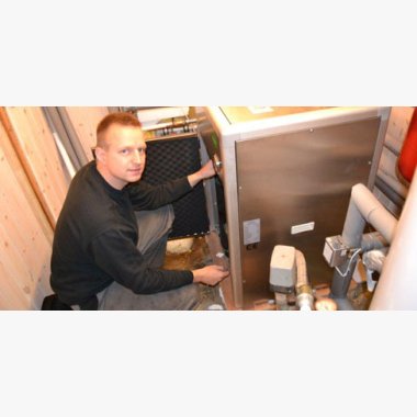 Service & installation af reservedele